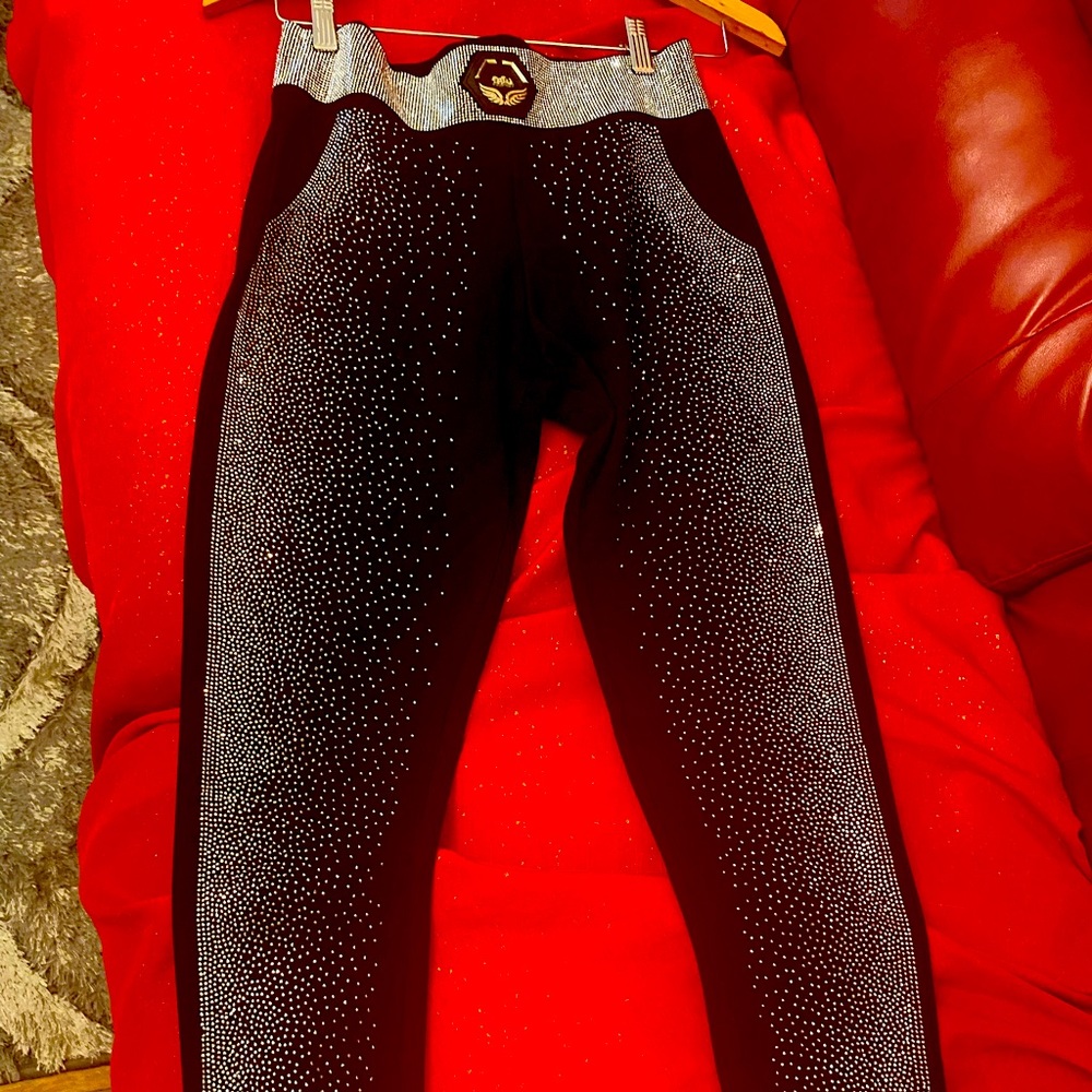 Black sparkly pant, size 38 woman, brand tatu